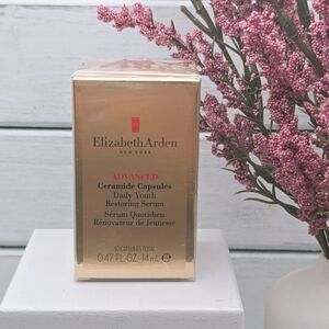 Elizabeth Arden Advanced Ceramide Capsules